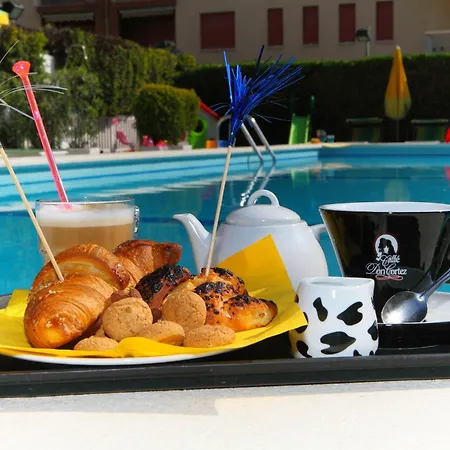 Hotel American 3*