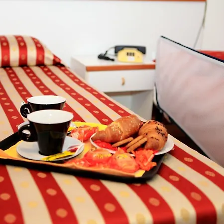 Hotel American
